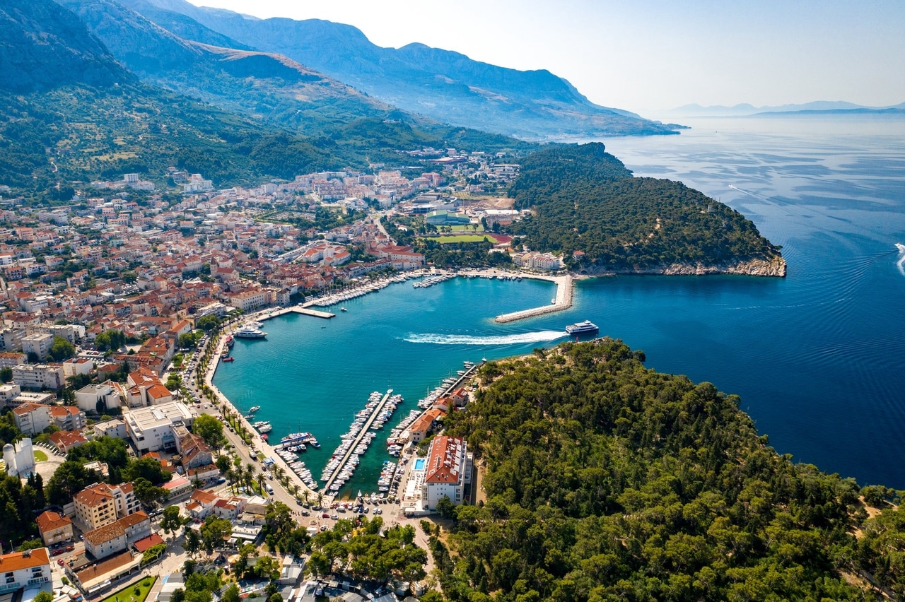 makarska-coastal-town-harbor-croatia