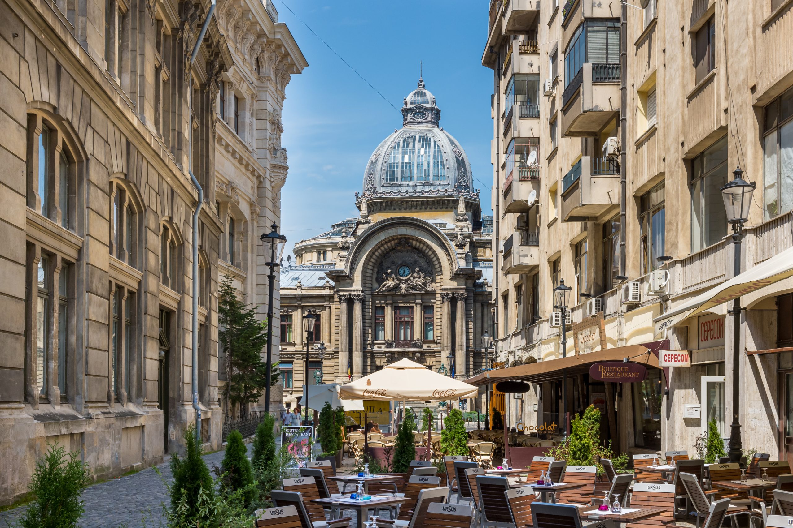 Bucharest,,Romania,-,July,9,,2013:,Outdoor,Dining,Opposite,The